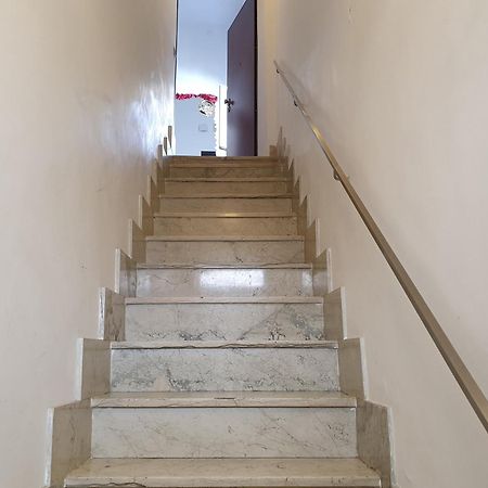 Lindos Bed & Breakfast Gela Bagian luar foto