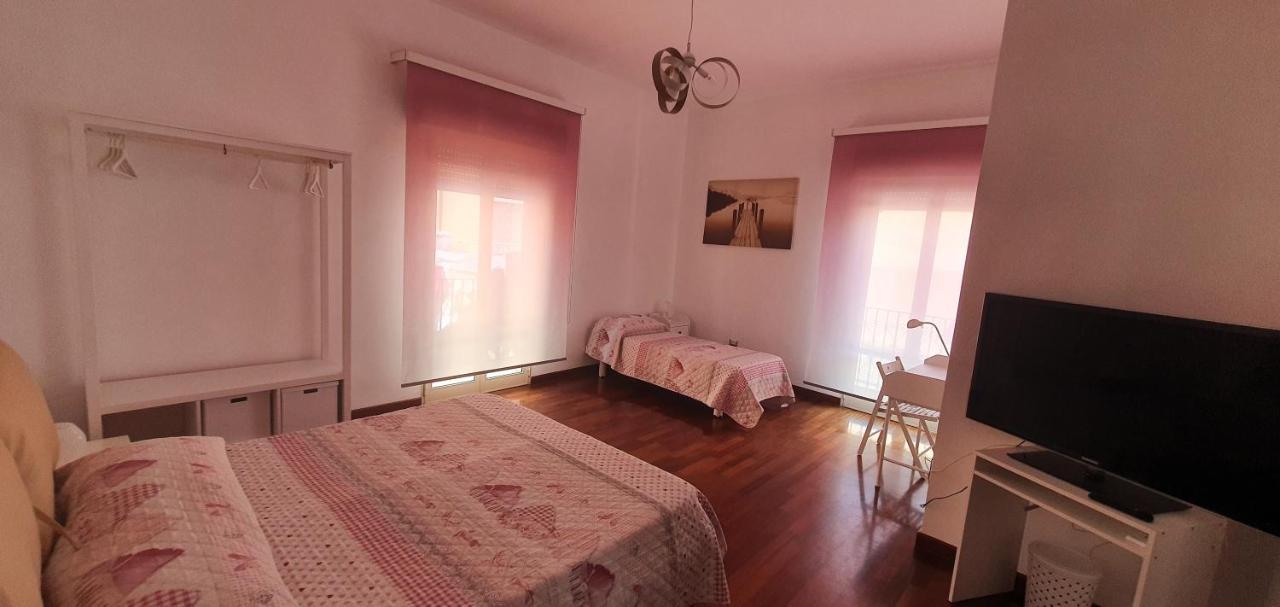 Lindos Bed & Breakfast Gela Ruang foto