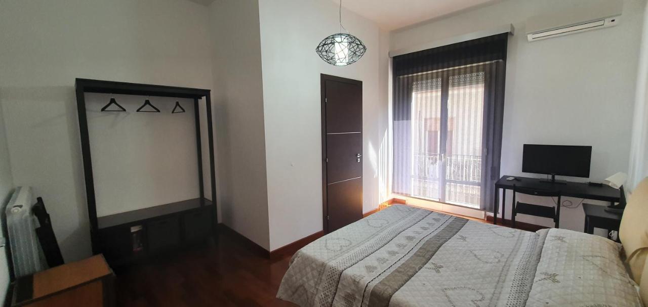 Lindos Bed & Breakfast Gela Bagian luar foto